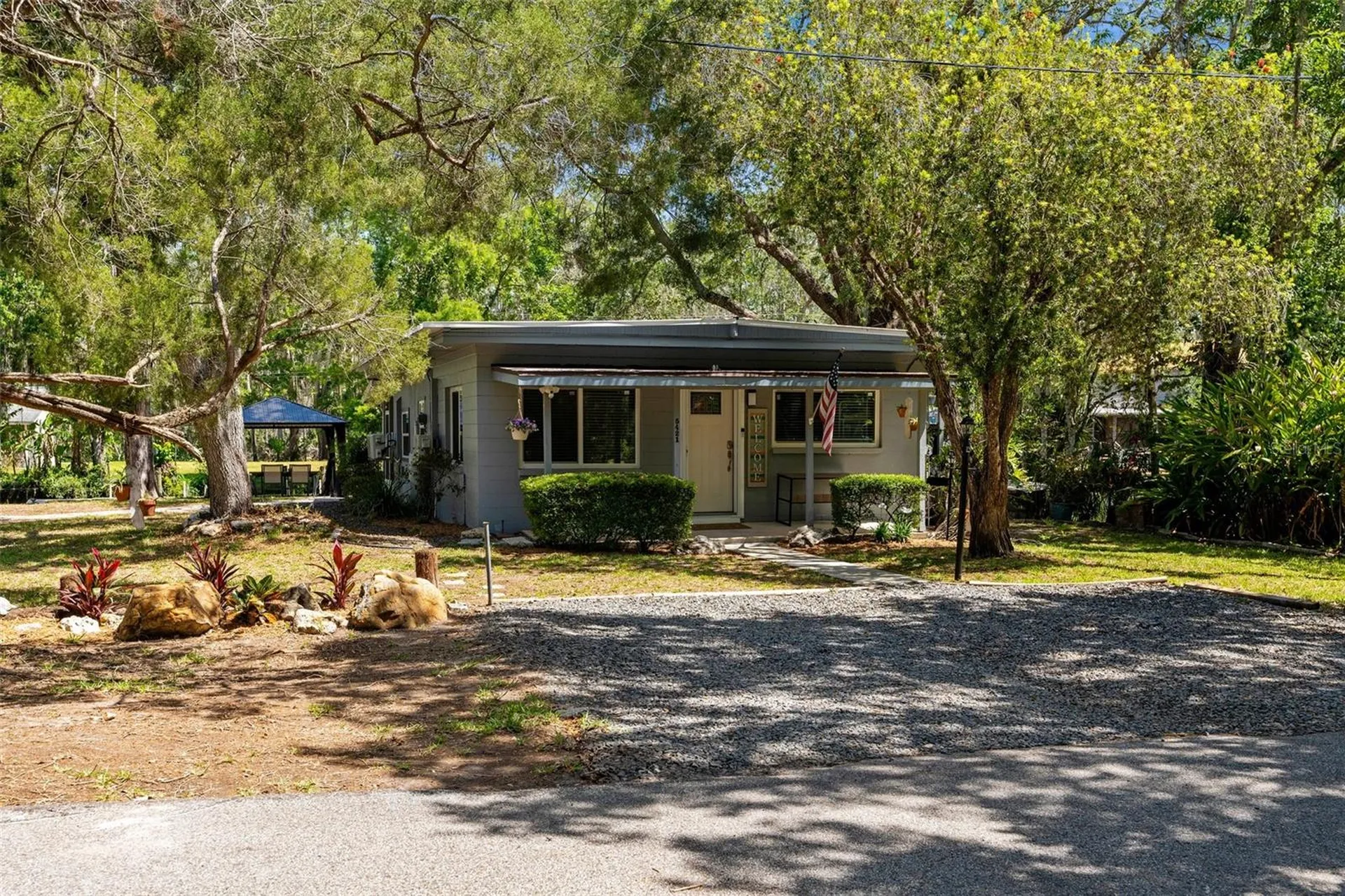 5421 Gay Street Weeki Wachee FL 34607