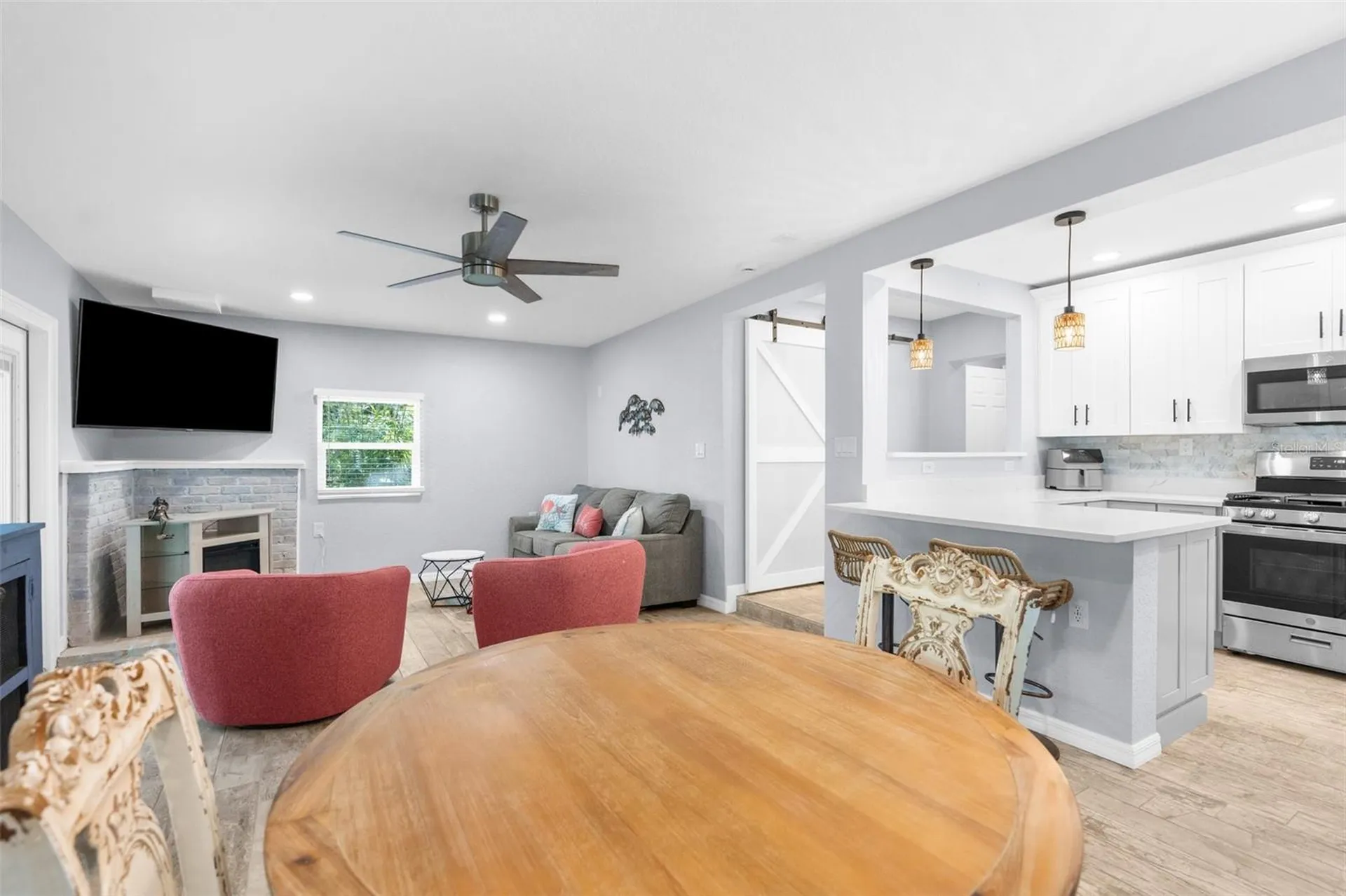5421 Gay Street Weeki Wachee FL 34607