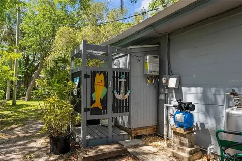 5421 Gay Street Weeki Wachee FL 34607