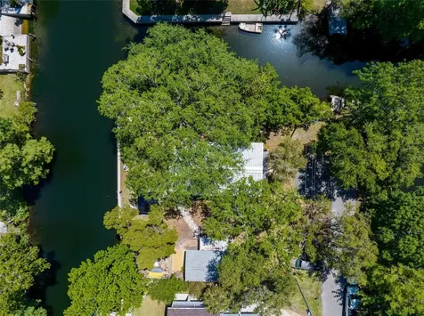 5421 Gay Street Weeki Wachee FL 34607