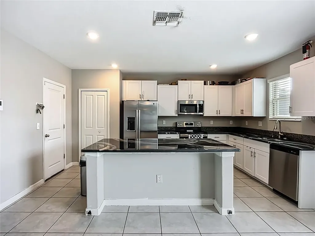 1876 Colding Drive Ruskin FL 33570
