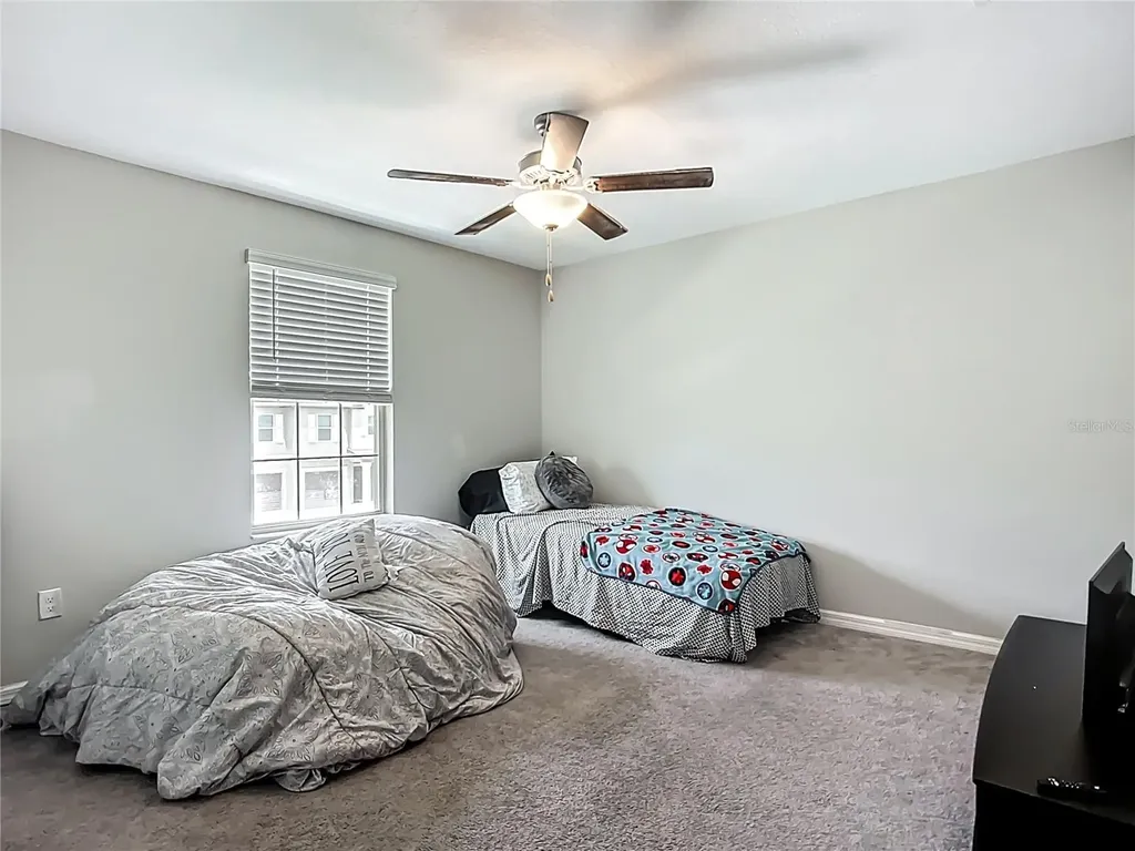 1876 Colding Drive Ruskin FL 33570
