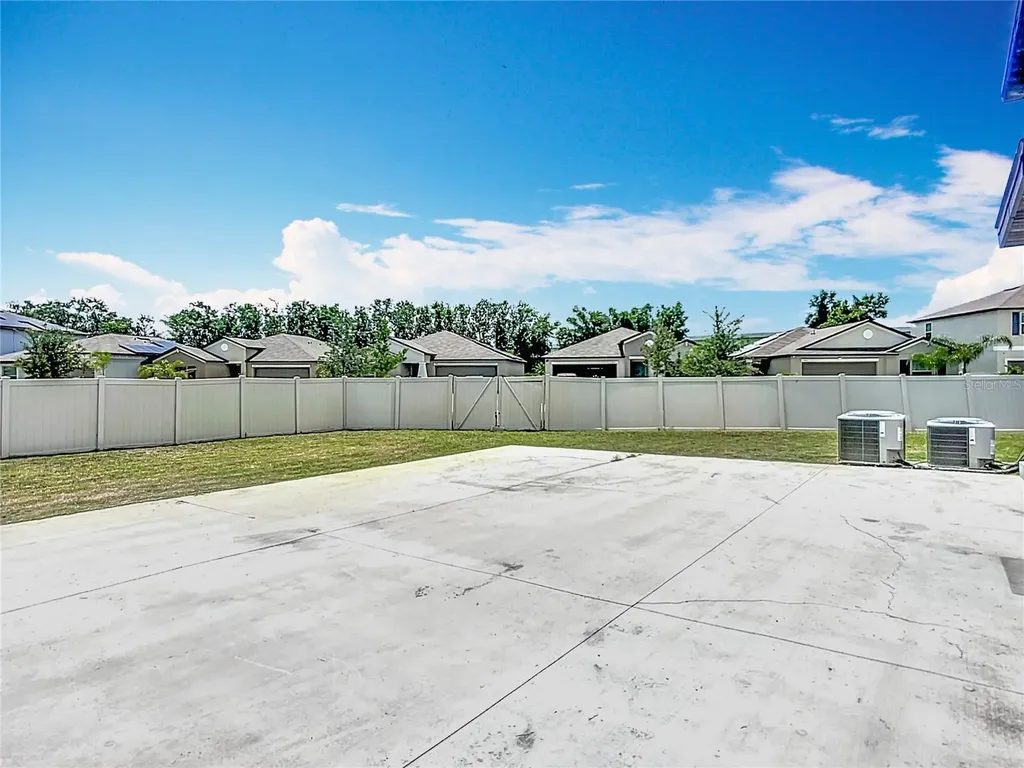 1876 Colding Drive Ruskin FL 33570