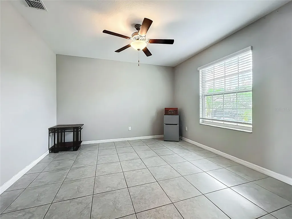 1876 Colding Drive Ruskin FL 33570