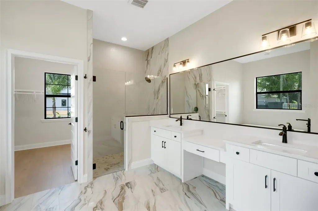 5390 Clubhouse Hills Lane Lakeland FL 33812