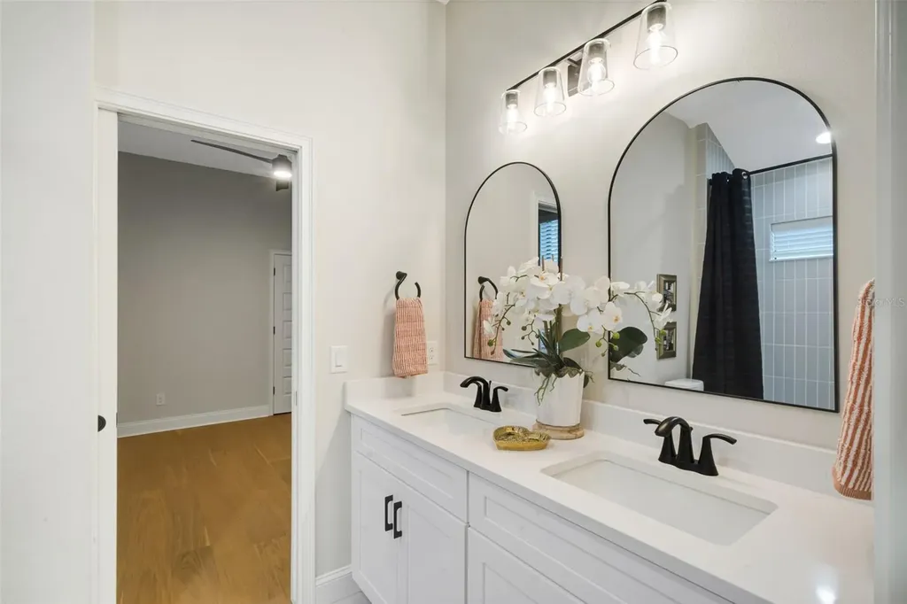 5390 Clubhouse Hills Lane Lakeland FL 33812