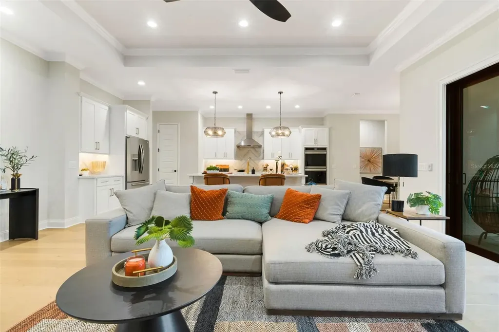 5390 Clubhouse Hills Lane Lakeland FL 33812