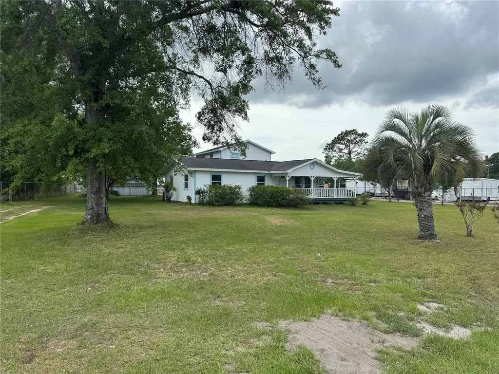 5515/5517 Shad Road Jacksonville FL 32257