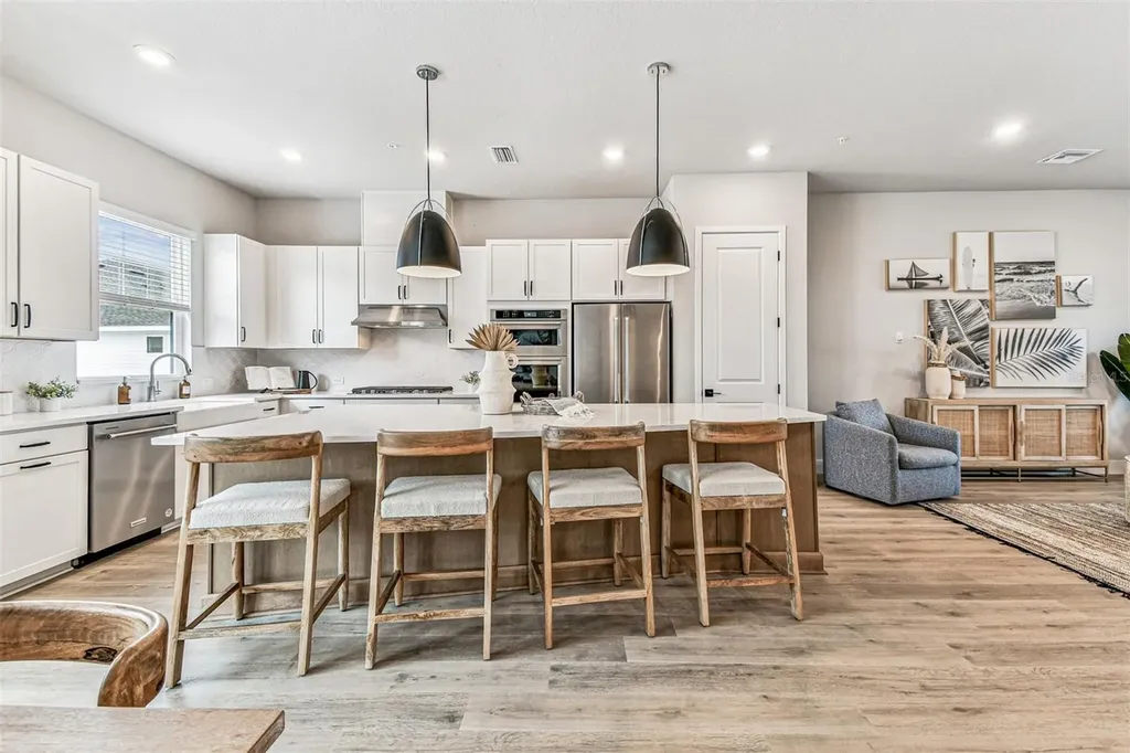 7236 Sutton Lane Sarasota FL 34240