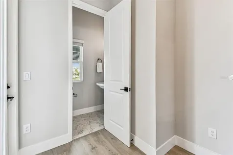 7236 Sutton Lane Sarasota FL 34240