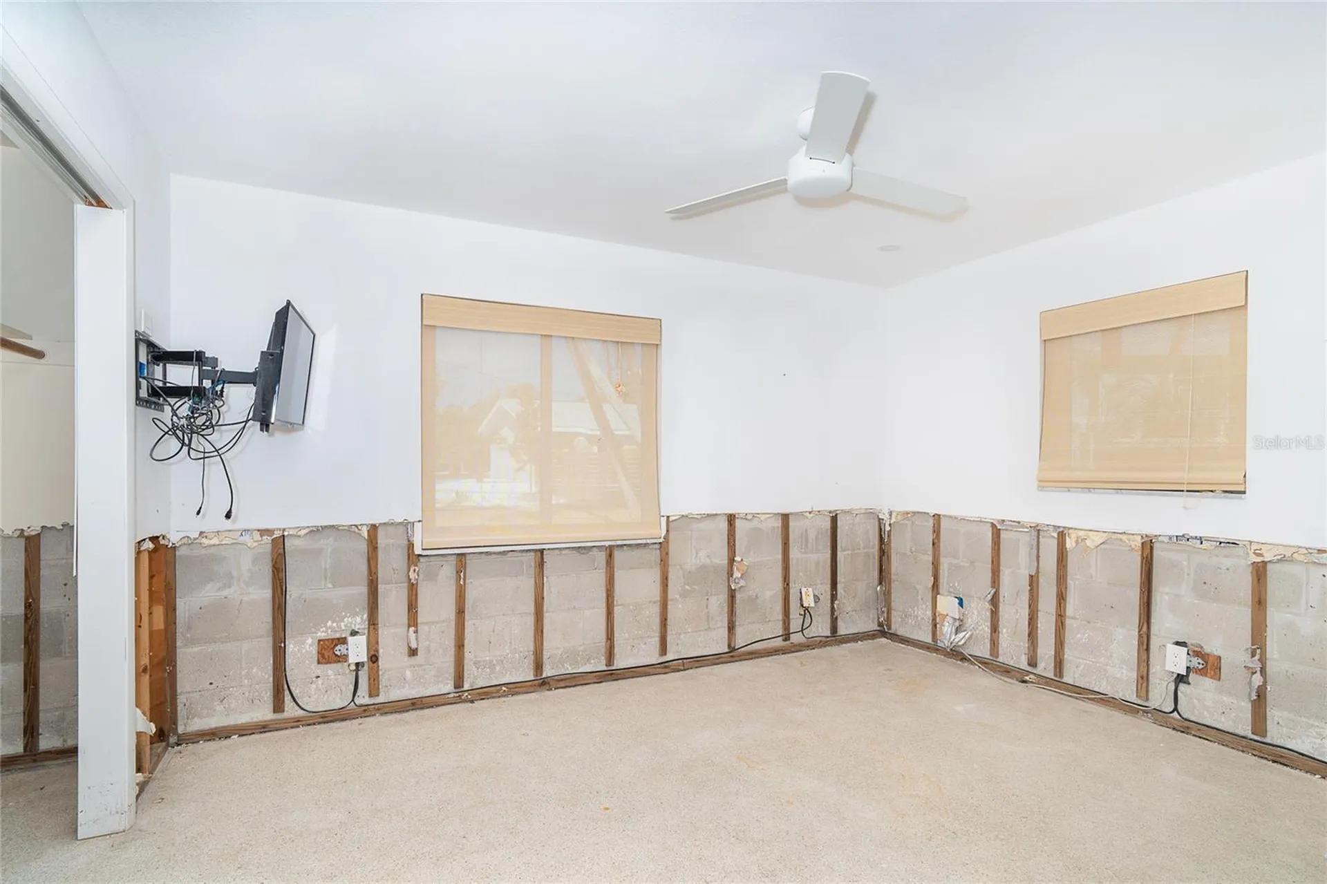4093 Pelican Shores Circle Englewood FL 34223