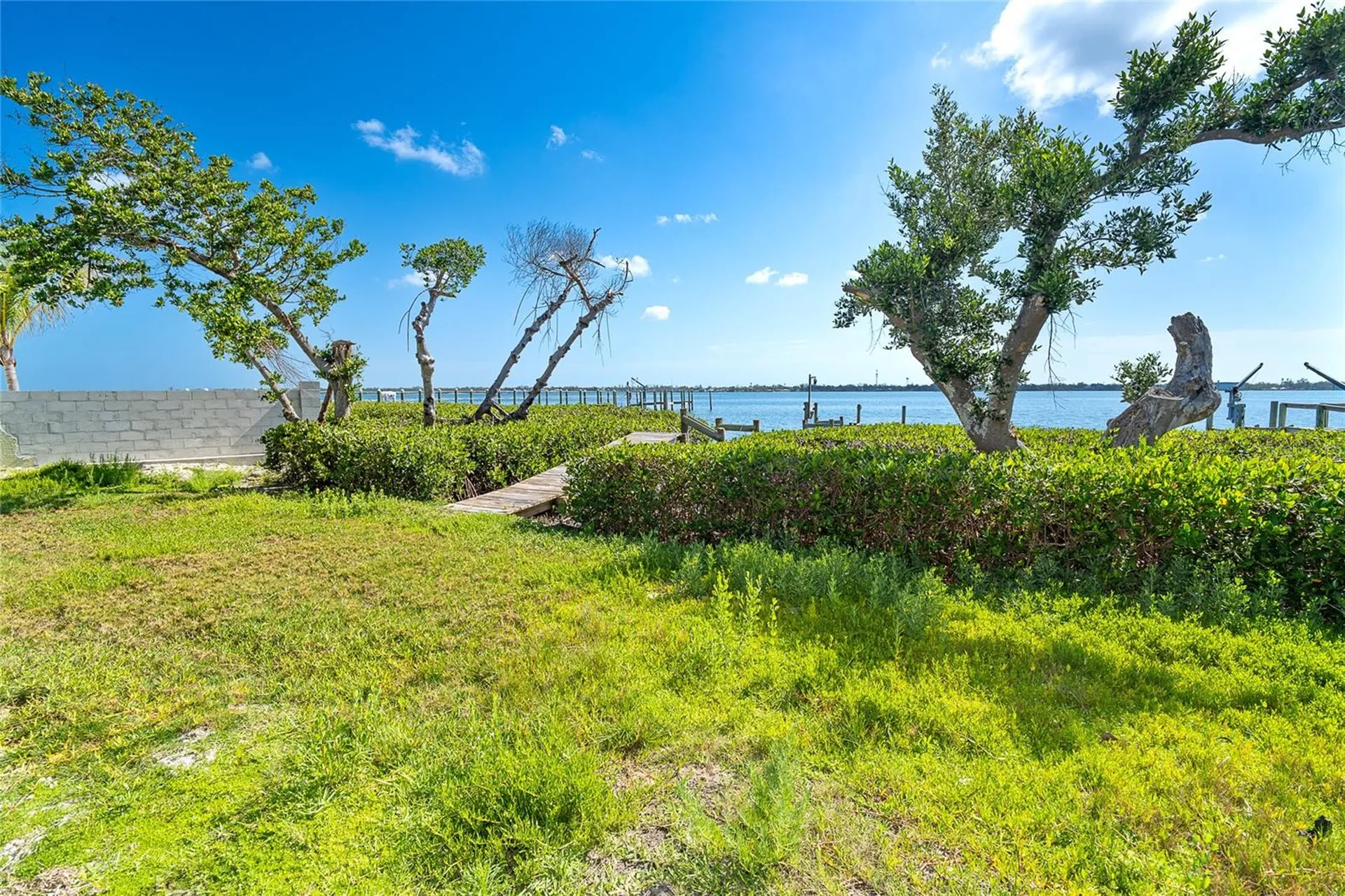 4093 Pelican Shores Circle Englewood FL 34223