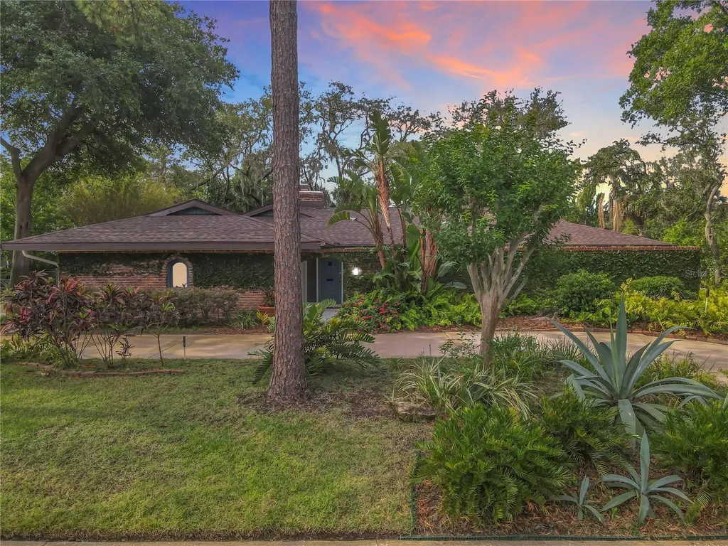 2350 Worthington Road Maitland FL 32751