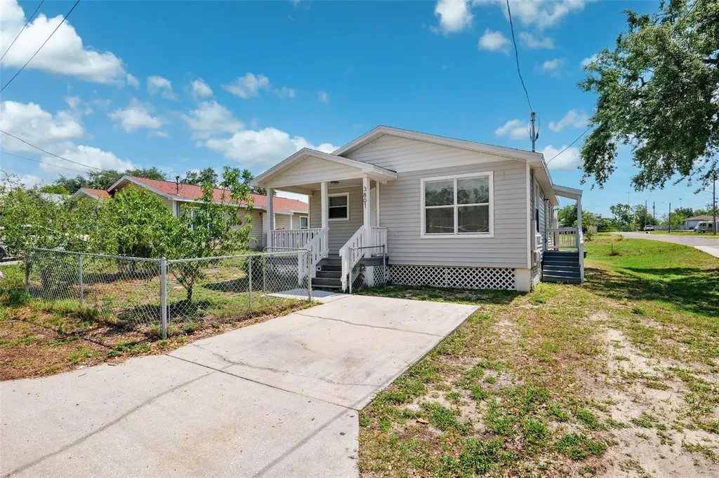 3801 Carroway Street Tampa FL 33619