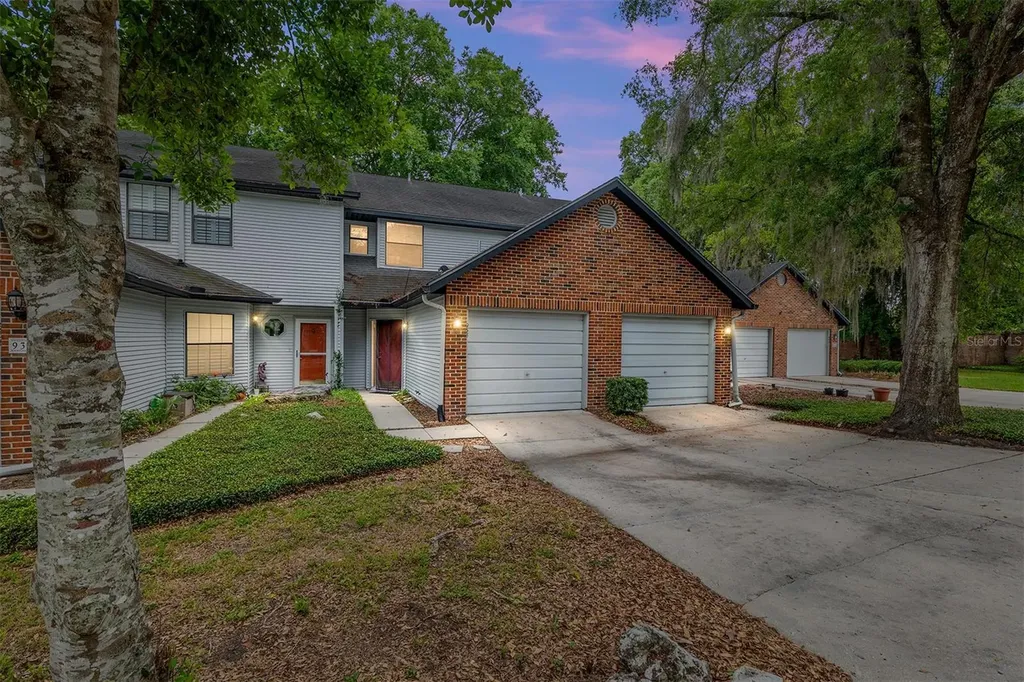938 NW 42nd Terrace Gainesville FL 32605