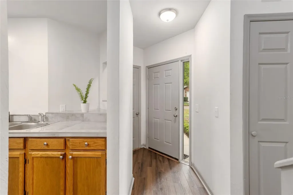 938 NW 42nd Terrace Gainesville FL 32605