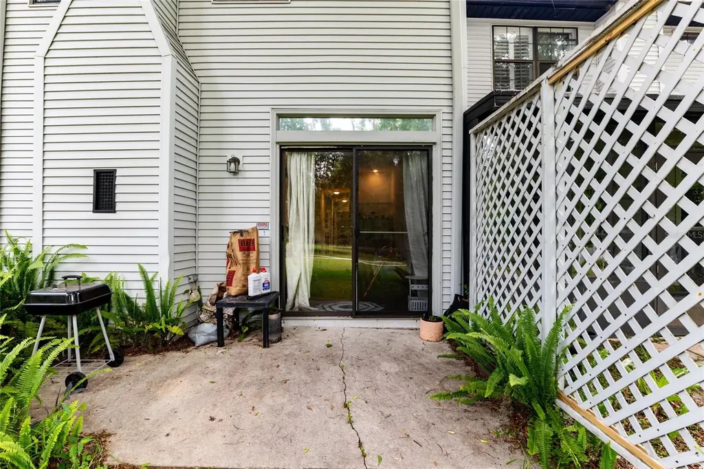 938 NW 42nd Terrace Gainesville FL 32605