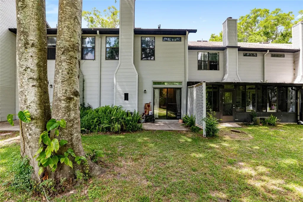 938 NW 42nd Terrace Gainesville FL 32605