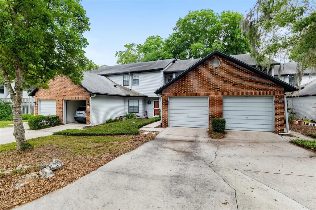 938 NW 42nd Terrace Gainesville FL 32605