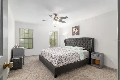 938 NW 42nd Terrace Gainesville FL 32605
