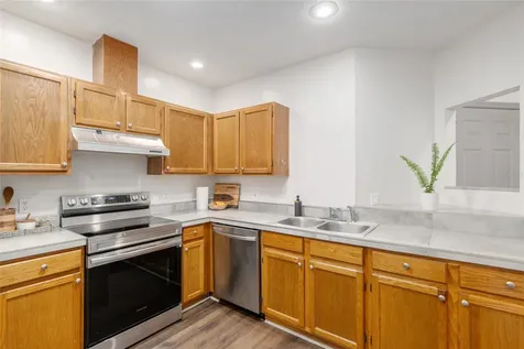 938 NW 42nd Terrace Gainesville FL 32605