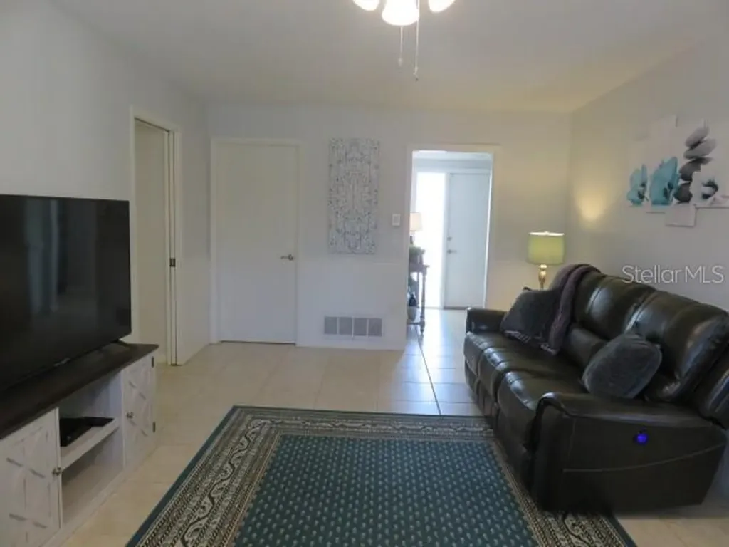 7207 15th Avenue Drive W Bradenton FL 34209