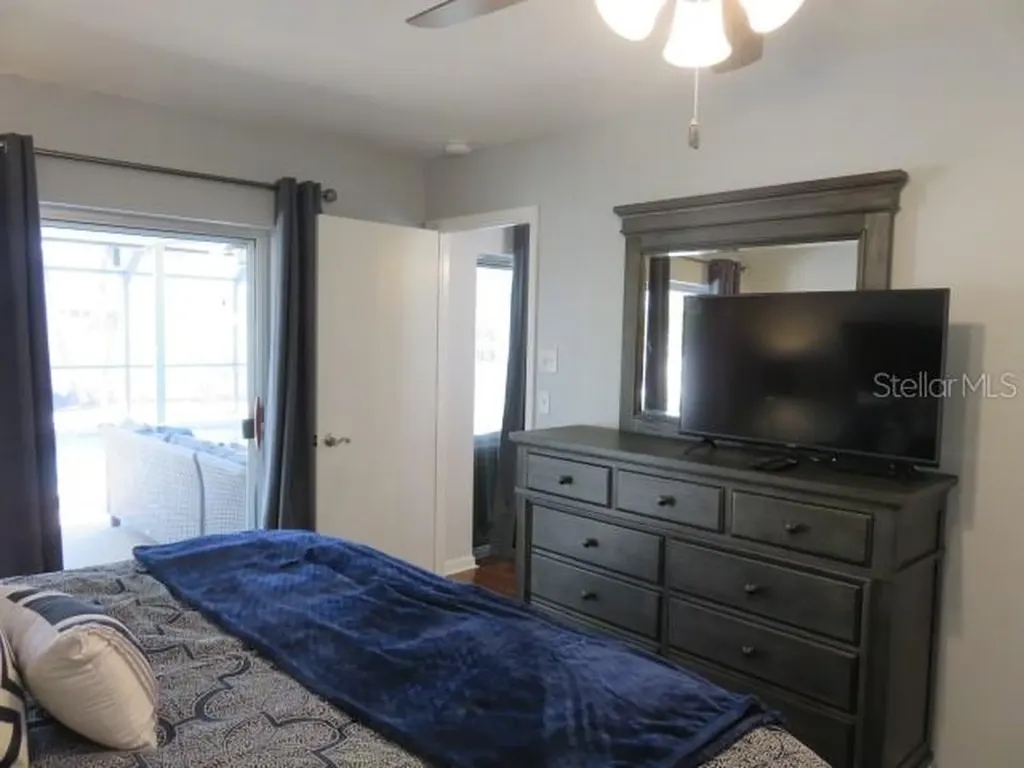 7207 15th Avenue Drive W Bradenton FL 34209