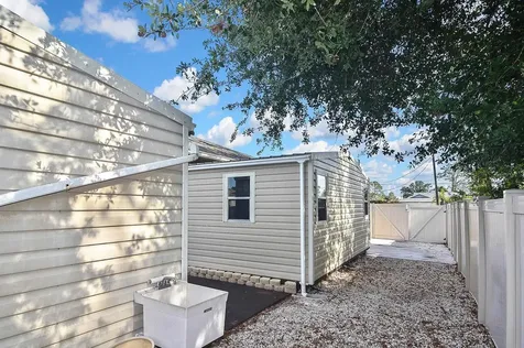 2371 Manheim Avenue North Port FL 34286