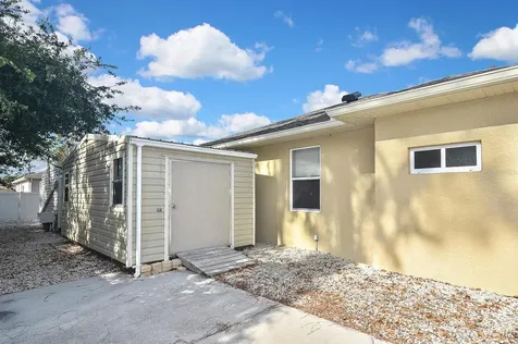 2371 Manheim Avenue North Port FL 34286
