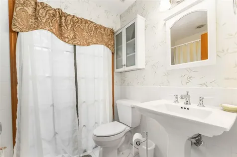 7022 NW 51st Terrace Gainesville FL 32653