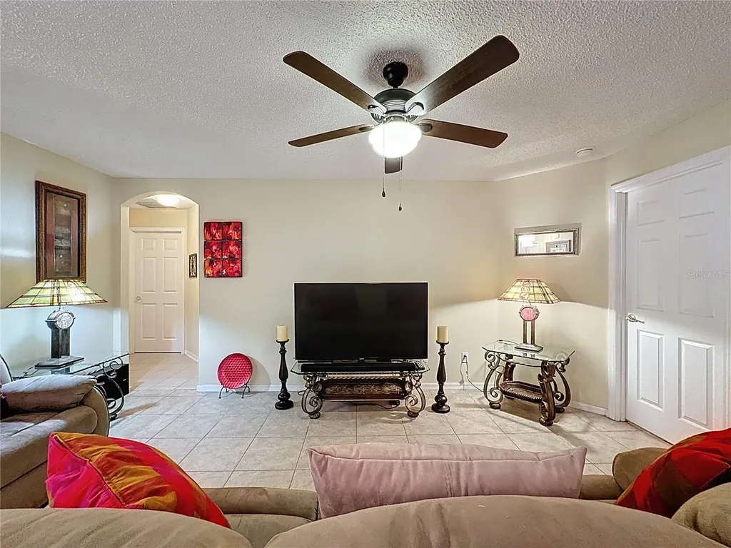 2131 Burley Avenue Clermont FL 34711