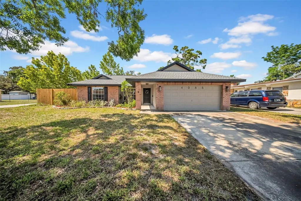 4085 37th Avenue N St Petersburg FL 33713