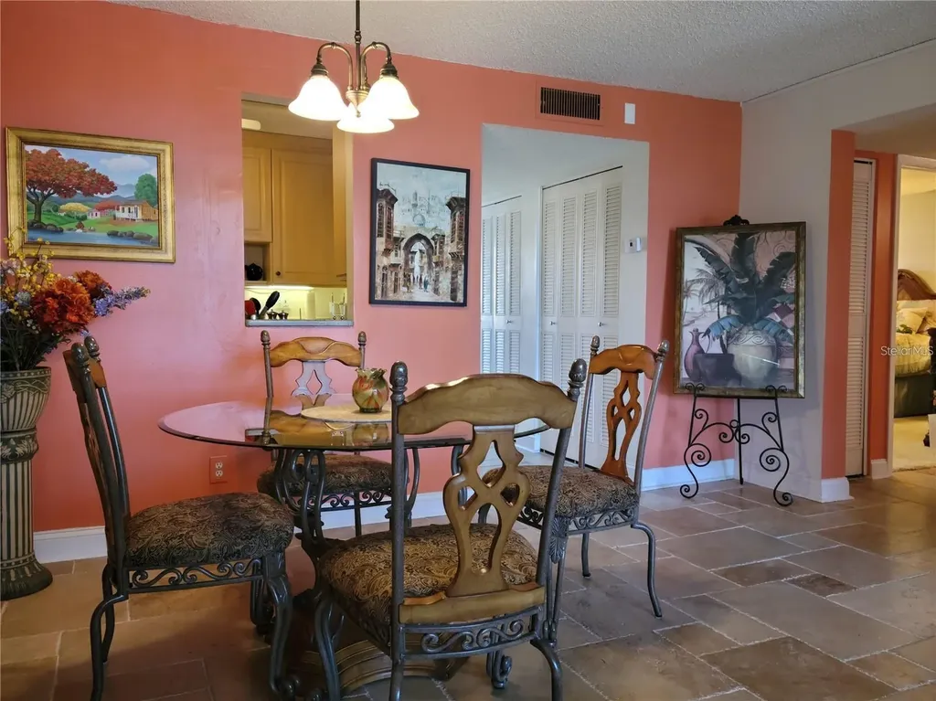 7405 Bay Island Drive S South Pasadena FL 33707