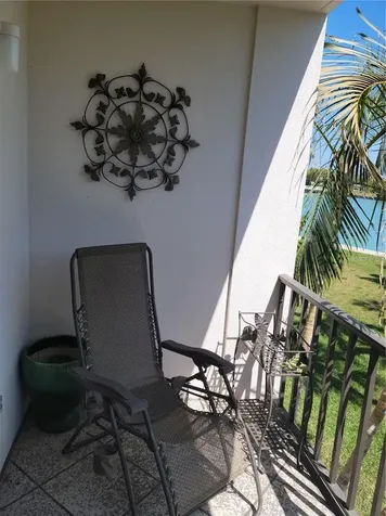 7405 Bay Island Drive S South Pasadena FL 33707