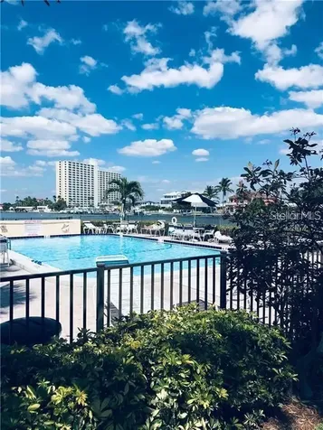 7405 Bay Island Drive S South Pasadena FL 33707