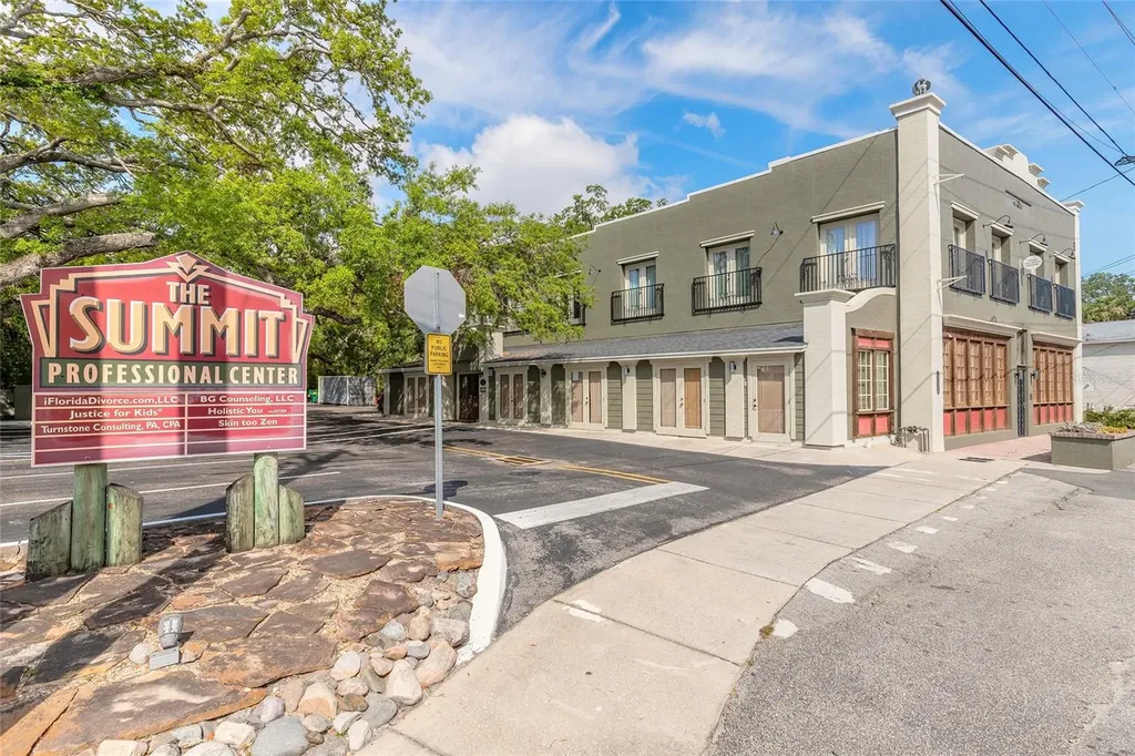 1112 Riverside Drive Daytona Beach FL 32117