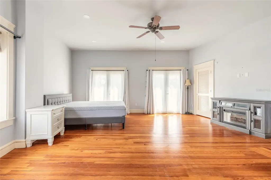 1112 Riverside Drive Daytona Beach FL 32117