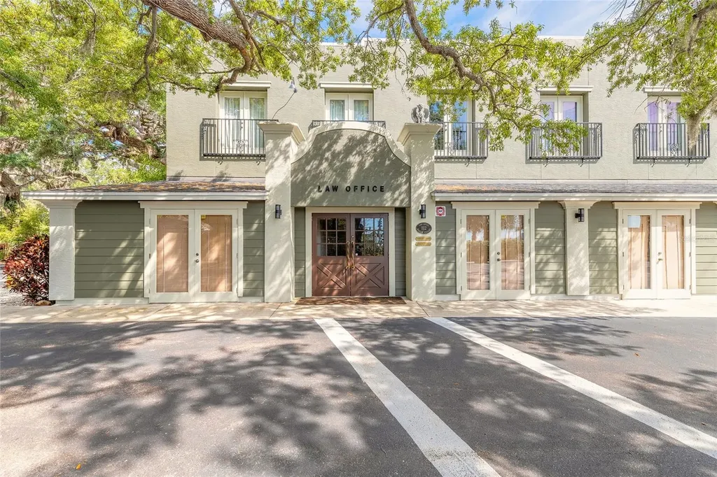 1112 Riverside Drive Daytona Beach FL 32117