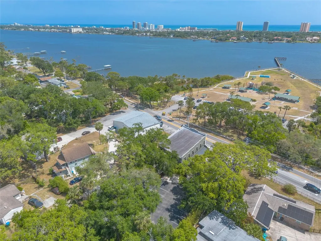 1112 Riverside Drive Daytona Beach FL 32117