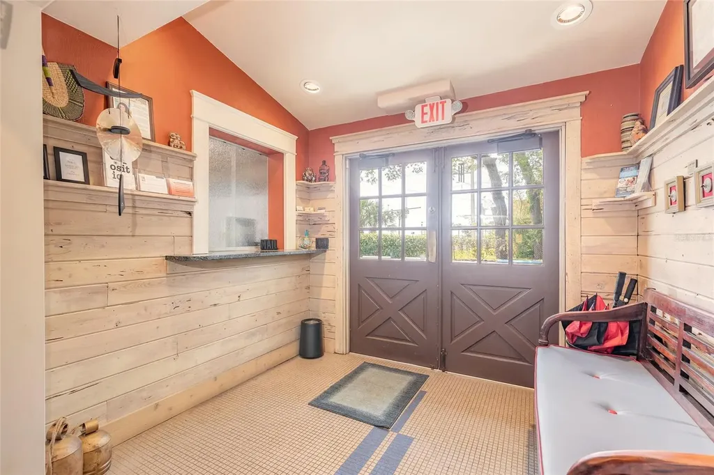 1112 Riverside Drive Daytona Beach FL 32117