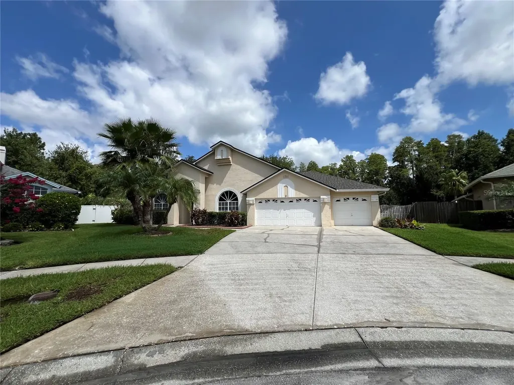 18002 Kings Park Drive Tampa FL 33647