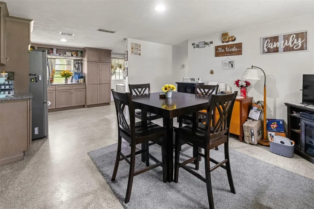 1529 NW 143rd Street Gainesville FL 32606