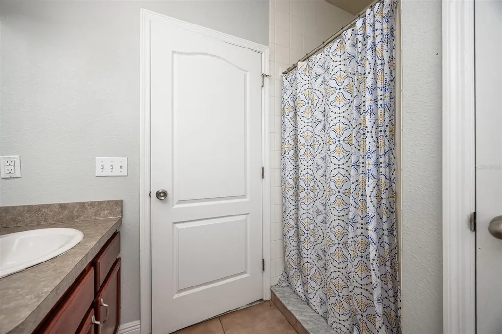 2926 SW 35th Place Gainesville FL 32608
