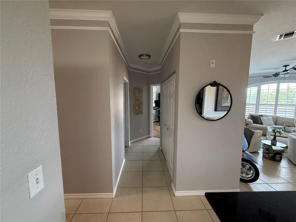 4333 Bayside Village Drive Tampa FL 33615