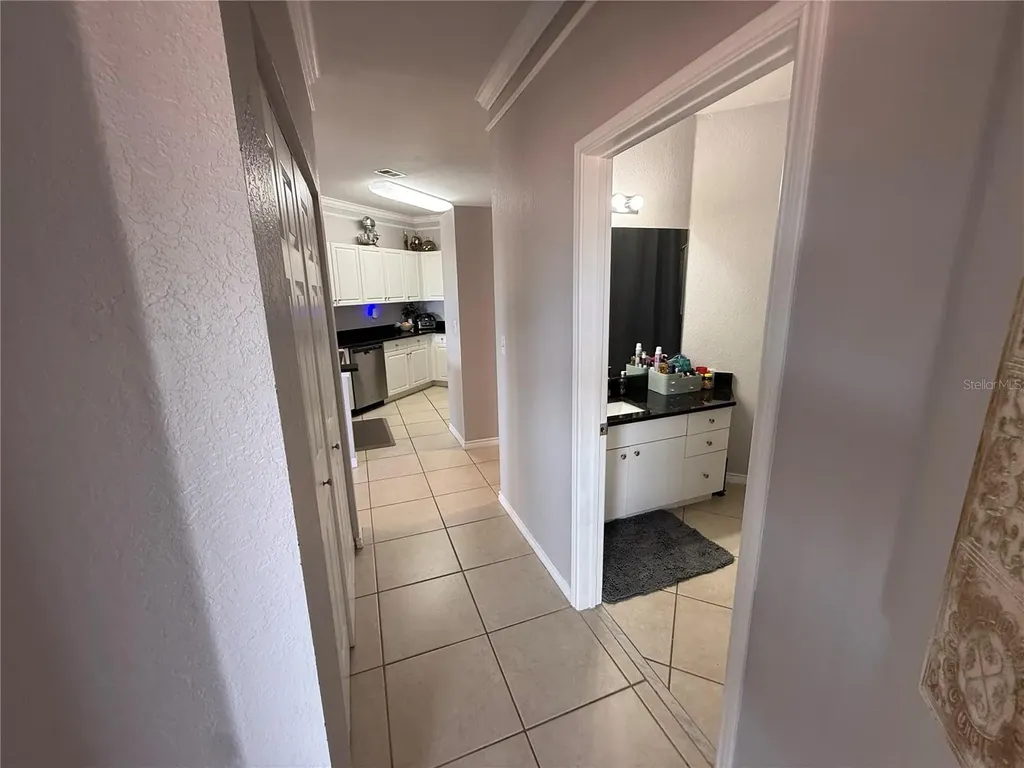 4333 Bayside Village Drive Tampa FL 33615