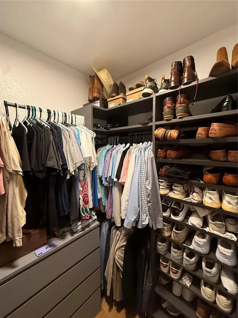 4333 Bayside Village Drive Tampa FL 33615