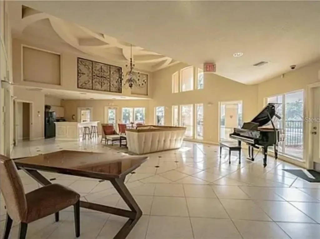 4333 Bayside Village Drive Tampa FL 33615