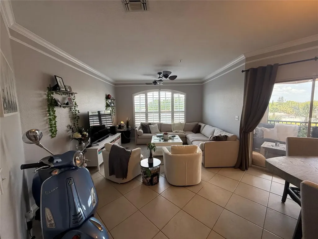 4333 Bayside Village Drive Tampa FL 33615