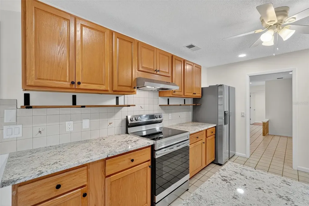 1524 New Jersey Oaks Court Lakeland FL 33801