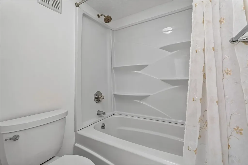 1524 New Jersey Oaks Court Lakeland FL 33801